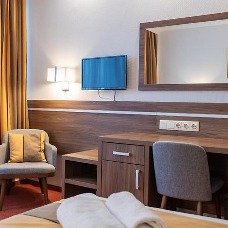 Hotel Arpad Tatabánya Eksteriør bilde